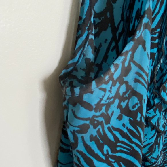 Miss Tina by Tina Knowles Ruffled Neckline Sleeveless Tank Top - Bundle of 3! - Picture 9 of 13